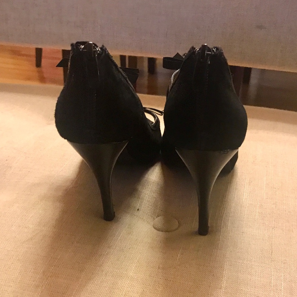 WHBM bow pumps, Sz 6 1/2 - Picture 2 of 4